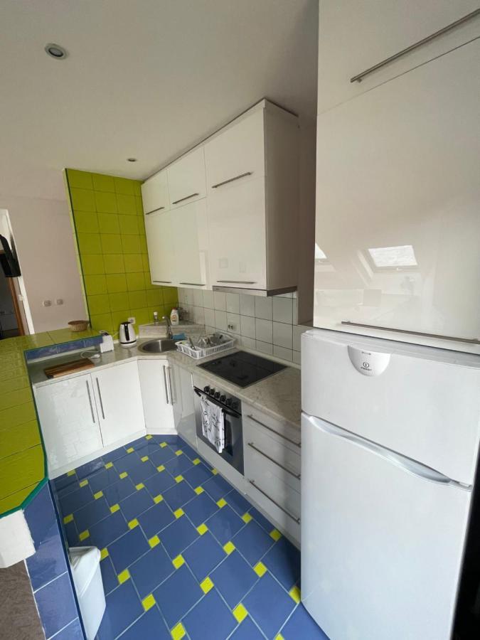 Casa Gialla Free Parking サラエヴォ エクステリア 写真